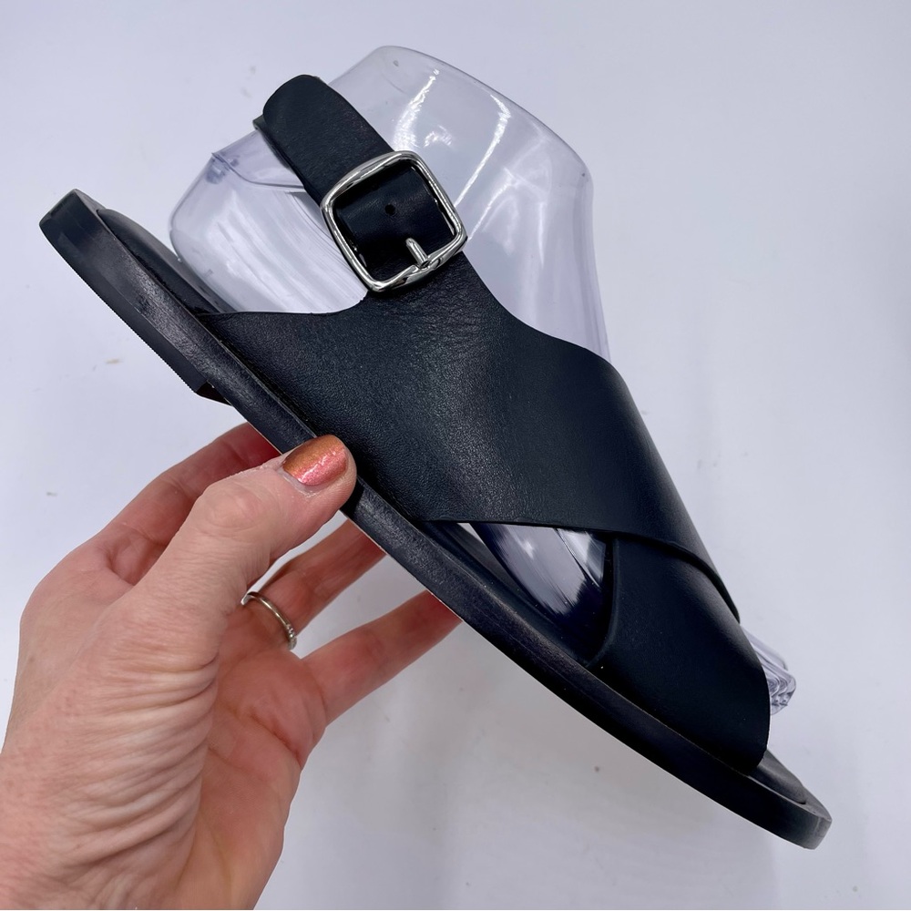 NEW Everlane Black Leather City Crossover Sandal‎ in Size 6 - Picture 7 of 14